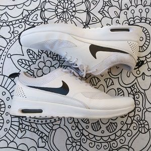 Nike Shoes - Nike Air Max Thea Nike Shoes - Nike Air Max Thea